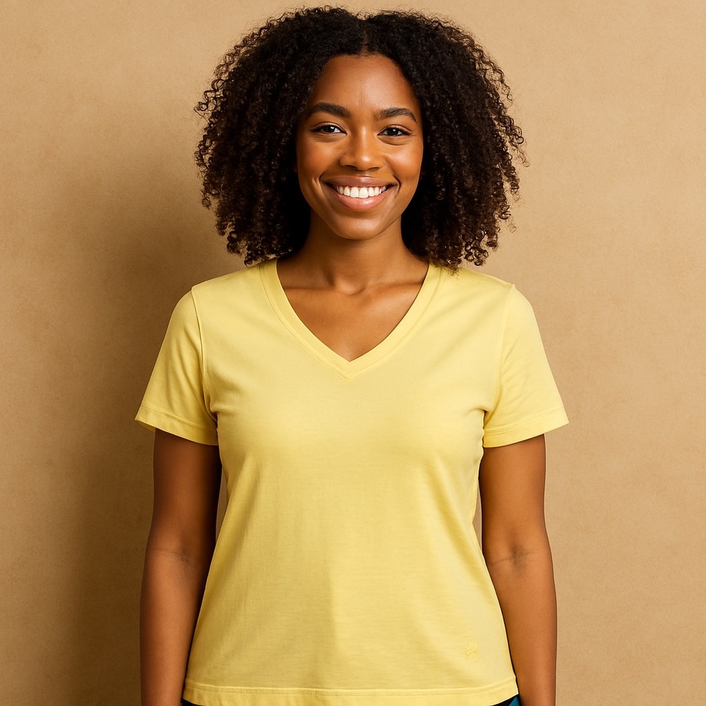 Isaac Mizrahi Live Light Yellow V-Neck Short Sleeve Tee Size L - Picture 3 of 8